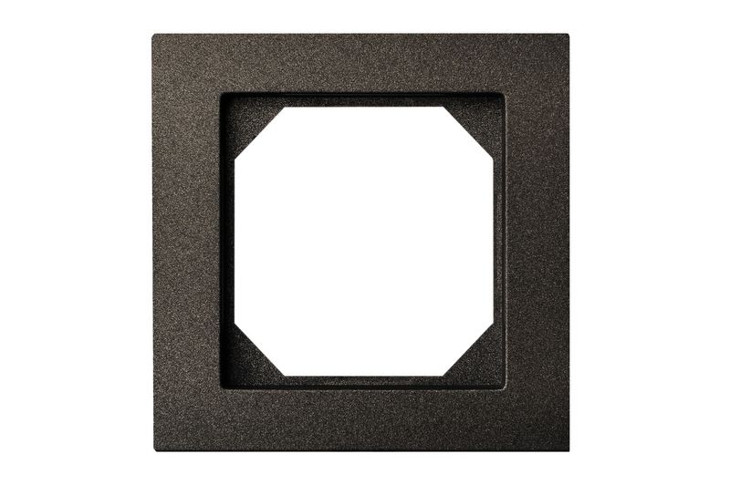 epsilon_black_low_001.JPG