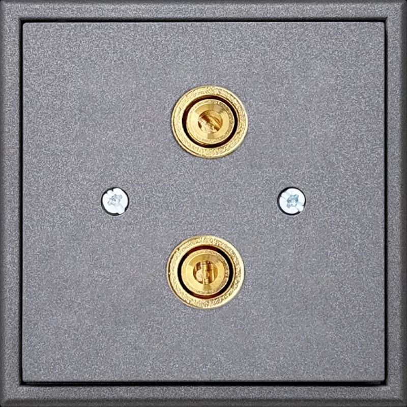 IGL-2-01.M.BM.jpg