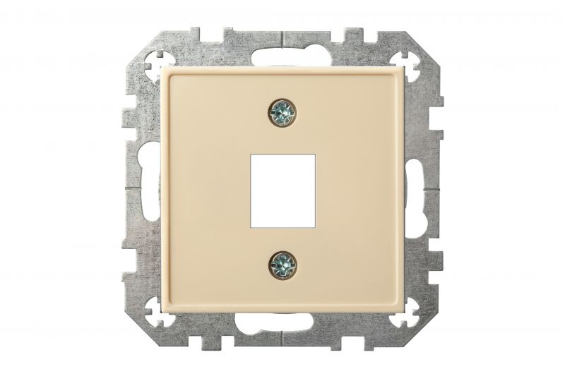 AIKL-011-01 E_S.HQ.jpg