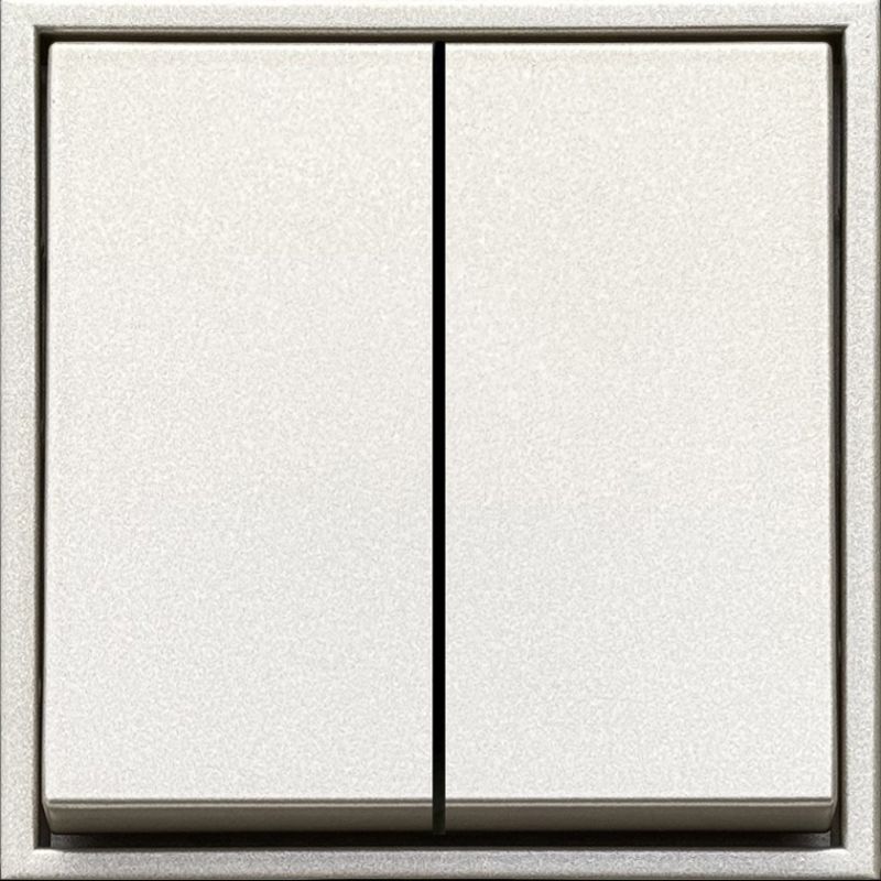IJ5.10-203-01.M.CH.jpg
